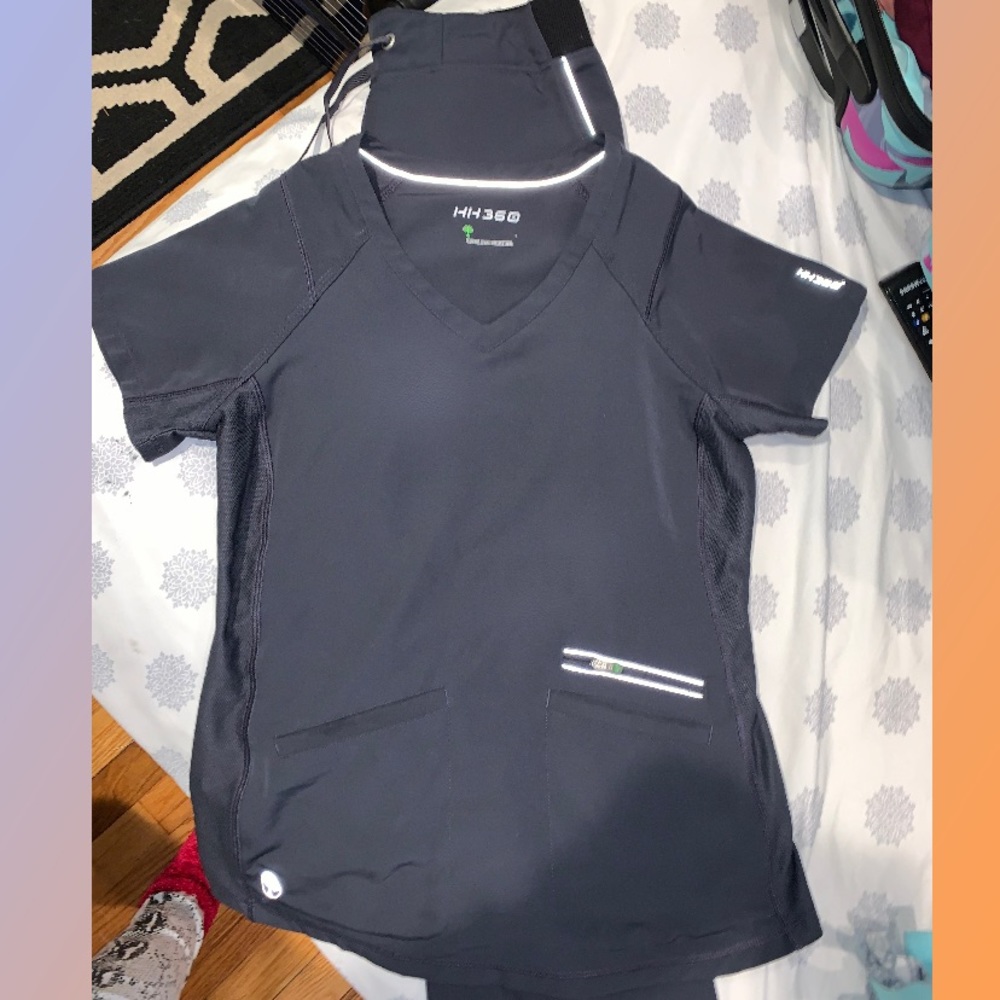 Grey scrub top and bottoms